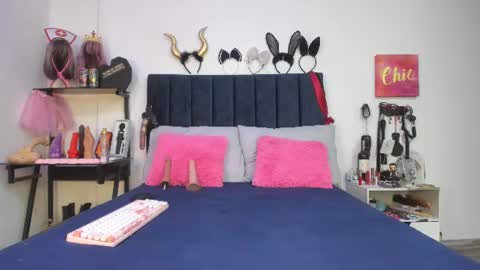          online show from June 12, 12:57 pm
