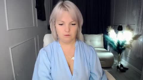 emmmam online show from November 11, 12:24 pm