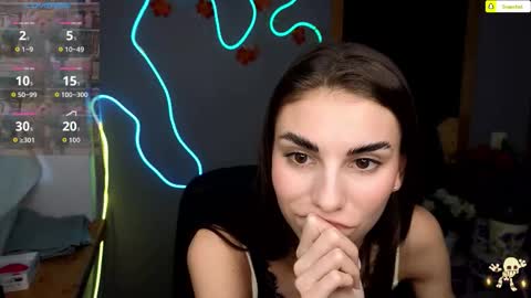 Emmy online show from November 25, 1:02 pm