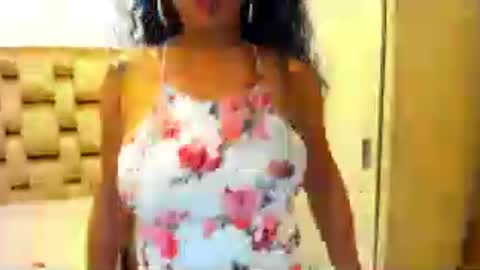 emperatriztapia online show from July 1, 11:04 pm