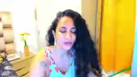emperatriztapia online show from June 25, 11:50 pm