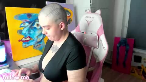 enigmastella online show from January 6, 5:38 pm