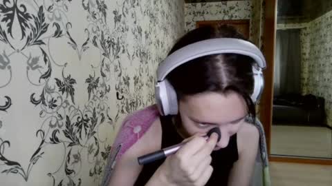 Lucy NEXT STREAM January 5 HNY  online show from April 3, 10:46 am