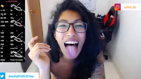sofia online show from June 19, 12:37 am