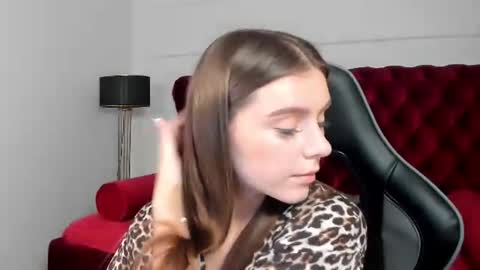 EricaFoxes online show from July 12, 4:08 pm