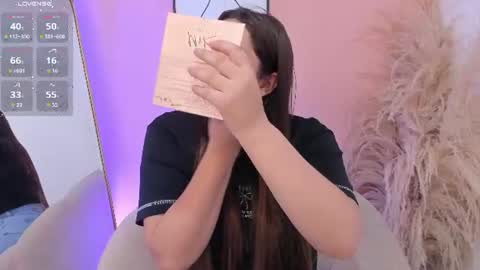 Erika Mendez online show from July 2, 6:58 pm