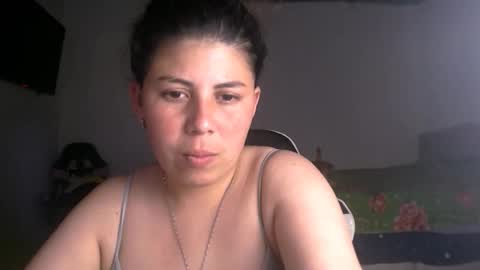 Sara online show from May 4, 10:46 pm