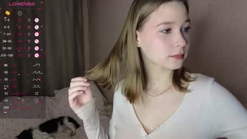 esdeevicky online show from January 16, 2:24 pm