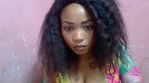 Snapshot of estelah20 chatting on October 4, 11:16 am estelah20 online show from October 4, 11:16 am