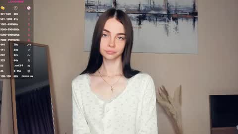Mary online show from July 20, 8:28 am