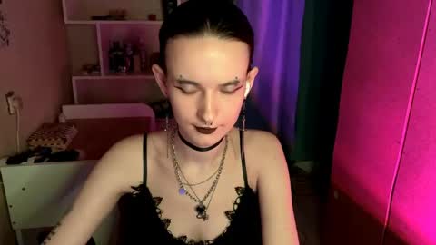 Kate online show from May 4, 5:00 am
