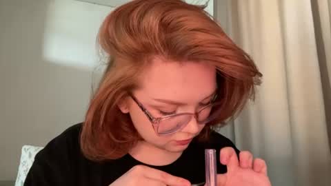 eva_kittenn online show from July 17, 9:35 am