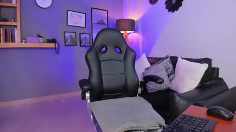 eva_monet online show from June 11, 7:11 pm