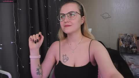 Eva online show from April 30, 3:39 pm