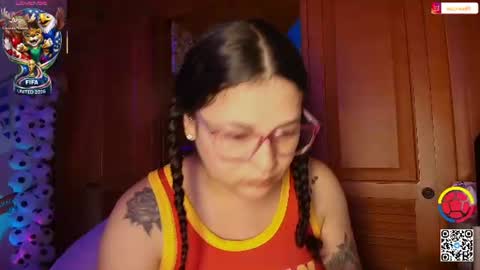 Eva  online show from July 6, 12:10 pm