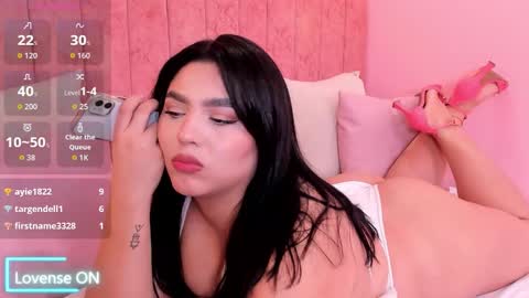 eva_saintt online show from November 6, 6:25 pm