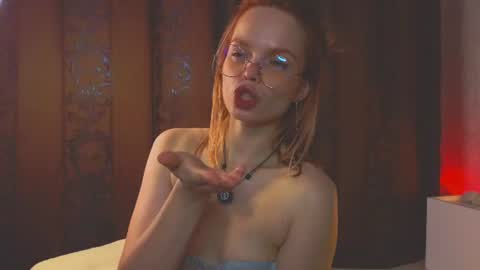 Hi there i am Eva and i wish create a nice community with you so join my Ticket Show for more pleasure online show from June 20, 4:21 pm