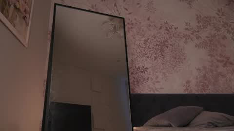 Hello Im Eva online show from July 21, 1:12 pm