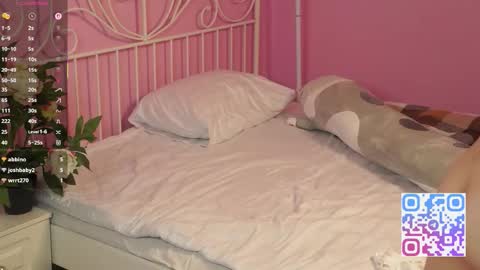 Snapshot of eva_vibe chatting on October 19, 11:12 am eva_vibe online show from October 19, 11:12 am