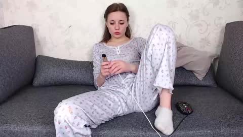 Eva online show from April 29, 6:35 pm