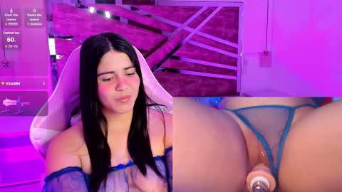 EvaBloom online show from December 20, 9:30 pm