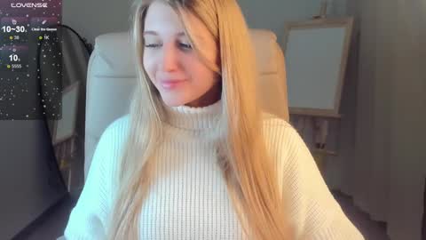Snapshot of evacadooo chatting on January 5, 2:38 am Eva online show from January 5, 2:38 am