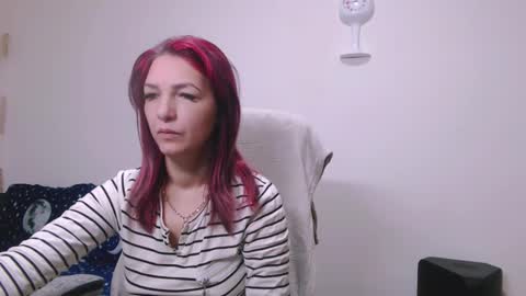 EvadesireONE online show from February 25, 10:47 am