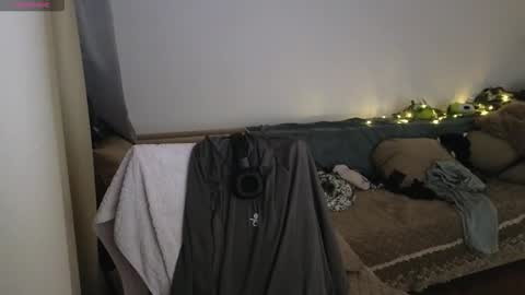 Eva online show from October 2, 8:25 pm