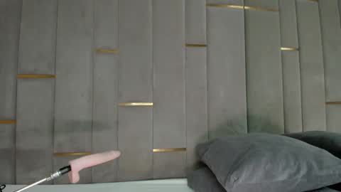 EVA online show from January 17, 3:52 pm