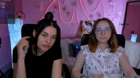 evalora online show from June 6, 9:54 pm