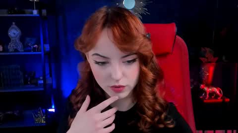 Snapshot of evanellson chatting on February 26, 4:49 pm Eva online show from February 26, 4:49 pm