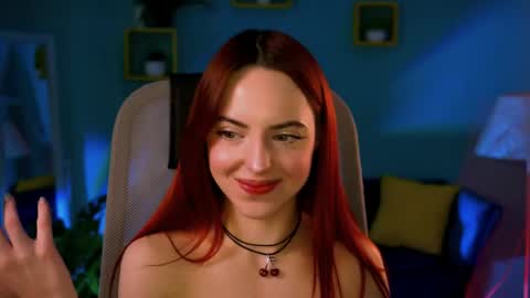 Eva  online show from April 25, 1:41 pm