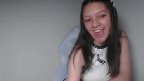 evangeline_petite online show from September 10, 2:11 am