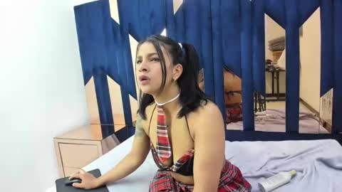 Evangelyne online show from May 16, 2:03 am