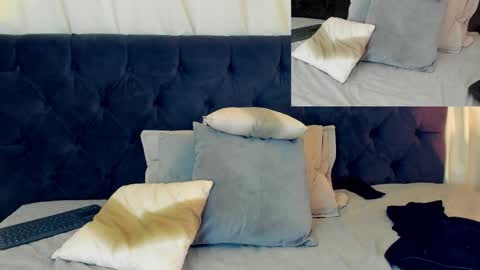 evangelineroos online show from January 8, 6:01 pm