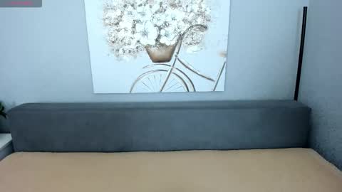 Adelina online show from November 28, 6:27 am