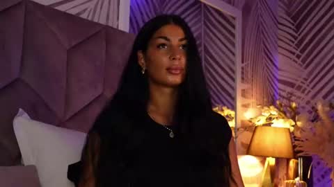 EvaRhea online show from June 15, 3:07 am