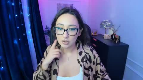 evasarazardje online show from January 15, 12:22 pm