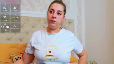 evasinclairr online show from October 14, 3:53 am