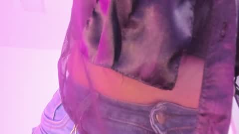 evelin__thompsson online show from June 17, 3:19 am