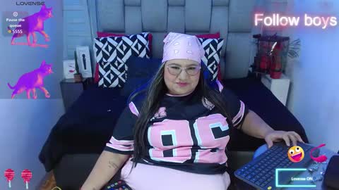 evelin zaens online show from November 14, 6:46 am