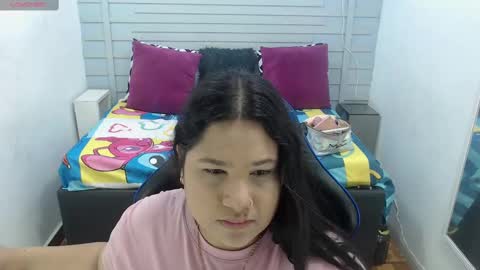 evelin zaens online show from February 24, 3:53 am