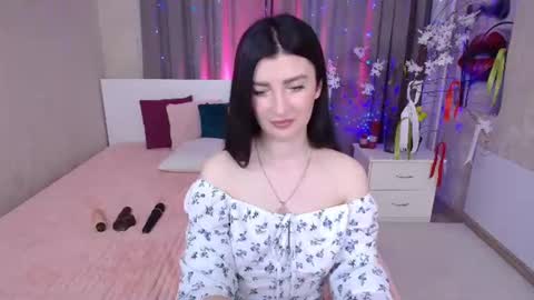 Evelin online show from June 14, 5:30 am