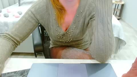 evelove online show from May 1, 6:11 pm
