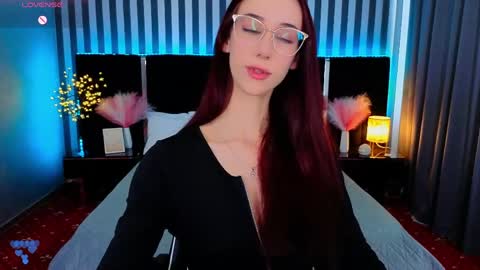 evelyn rush1 online show from May 1, 2:31 pm