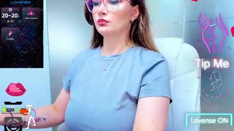 evelyne_rose online show from July 1, 5:07 am
