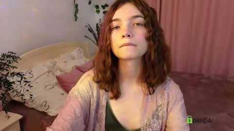 Snapshot of evi_brook chatting on October 6, 1:50 pm evi_brook online show from October 6, 1:50 pm