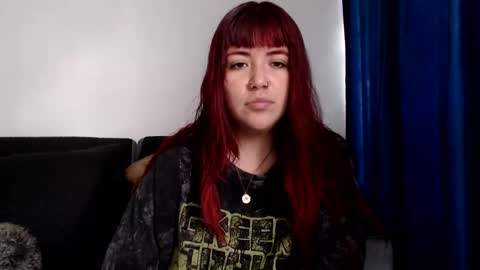 evilheart_69 online show from January 9, 8:46 pm