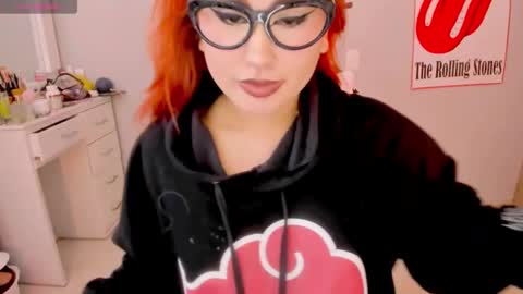 Snapshot of evva_foxxy chatting on January 16, 4:28 pm evva_foxxy online show from January 16, 4:28 pm