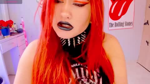Snapshot of evva_foxxy chatting on January 29, 3:26 pm evva_foxxy online show from January 29, 3:26 pm